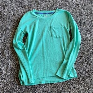 Long sleeve size small women’s top.